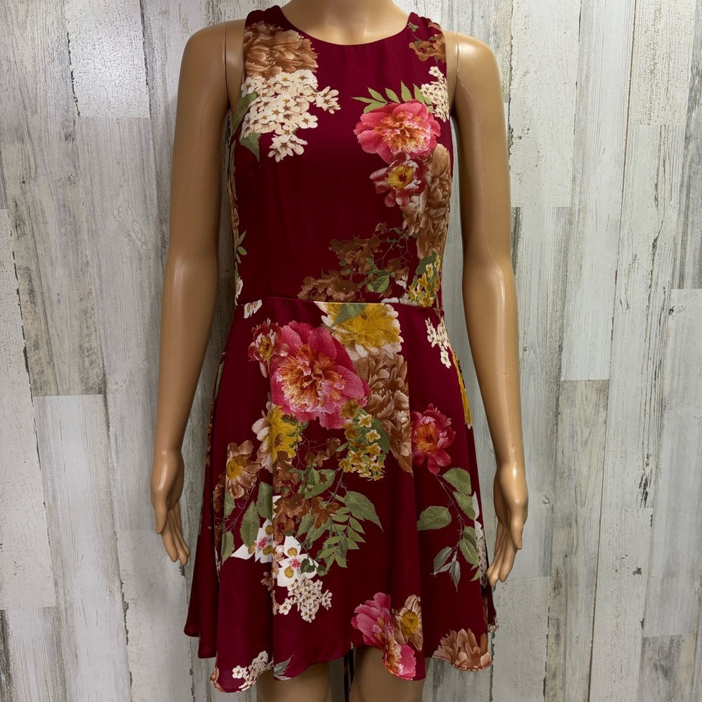 B. Darlin Floral Lace-Up Back‎ Dress